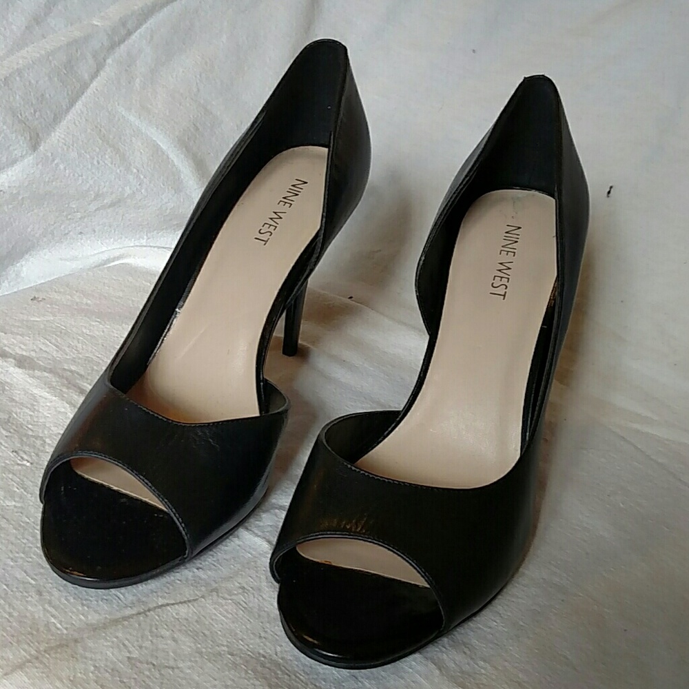 Nine West Pumps Size 10